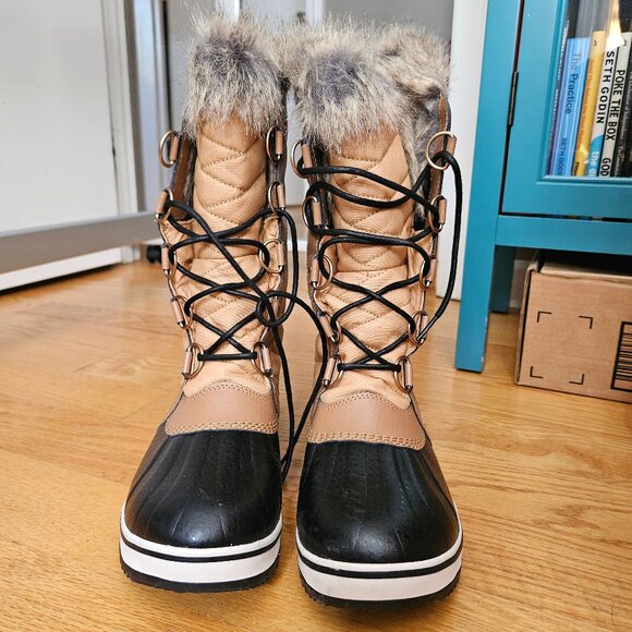 SOREL - Tofino II'Faux Fur Lined Waterproof Boot (Women's Size 10) - Picture 1 of 9